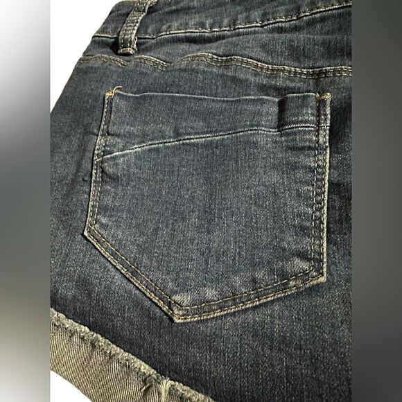 Altar’d state denim destressed cuffed shorts. Great condition. - Picture 6 of 10